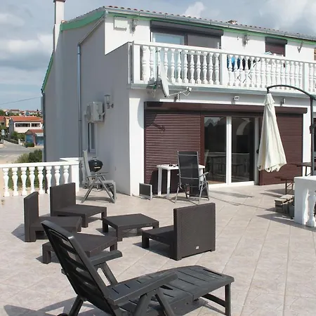 Ceki Apartamento