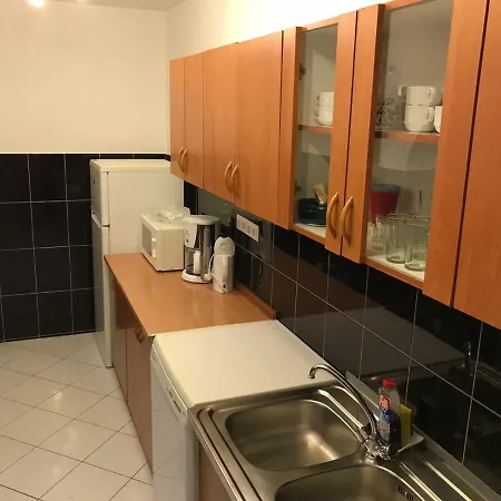 Ceki Apartamento *